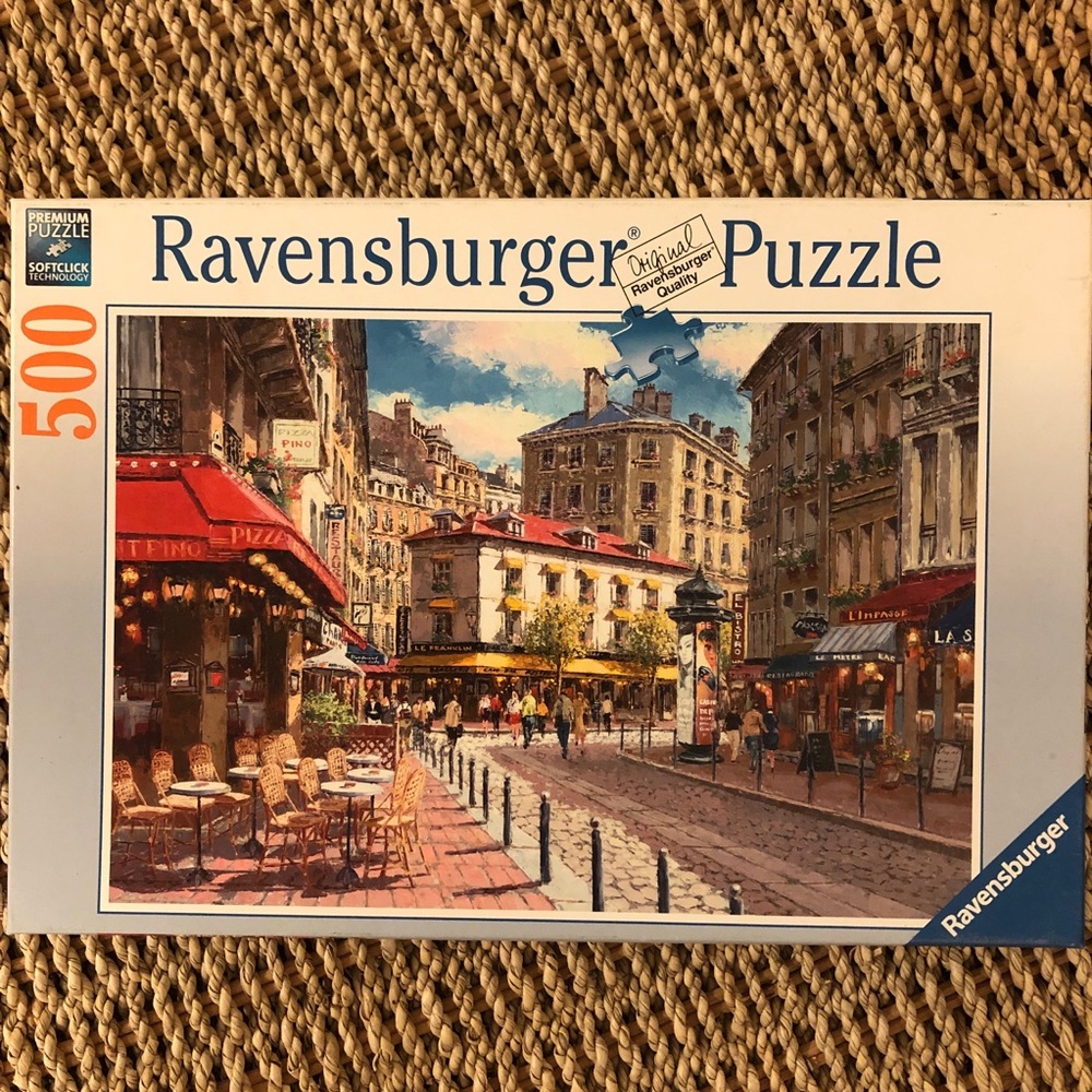 2for$20🟠Ravensburger 500-Piece City Street Puzzle - Red Accent